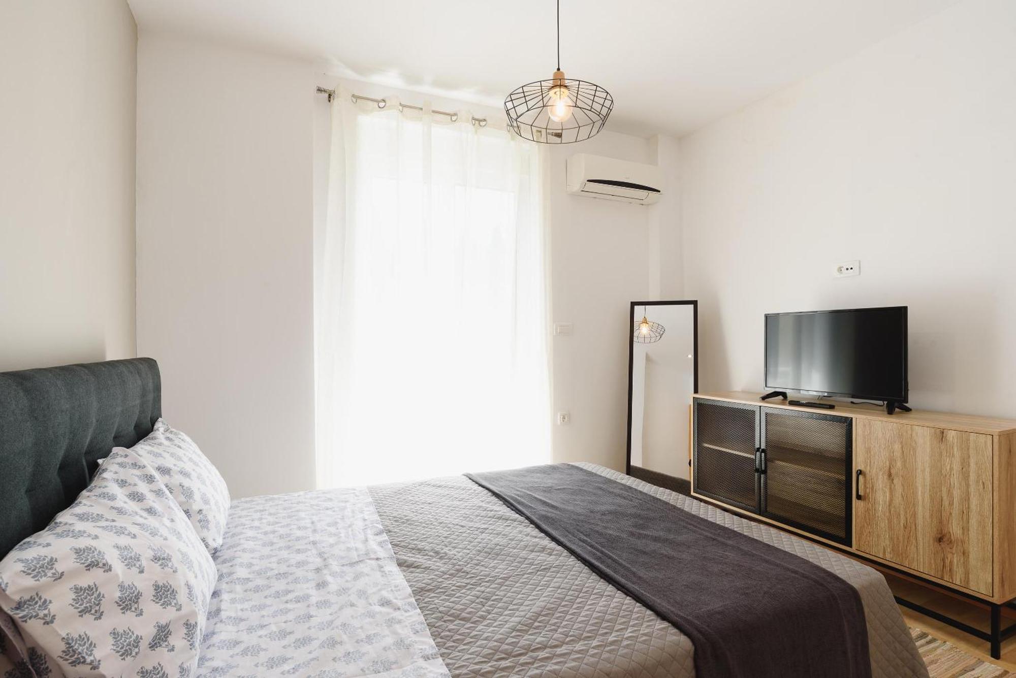 Mandraki City Center Apartments Rhodes City Exterior photo